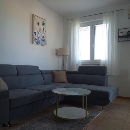 Apartments Golic Biograd Na Moru Exterior foto