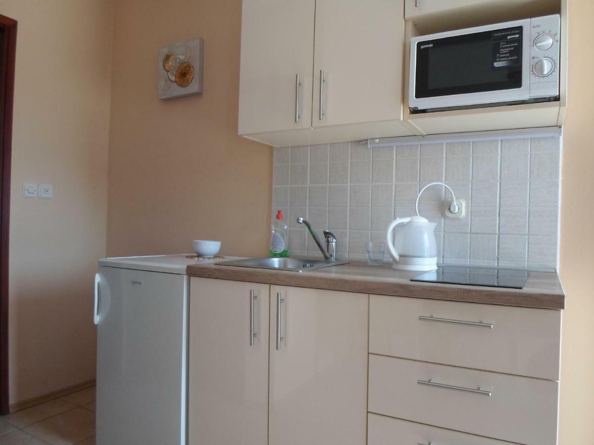 Apartments Golic Biograd Na Moru Exterior foto